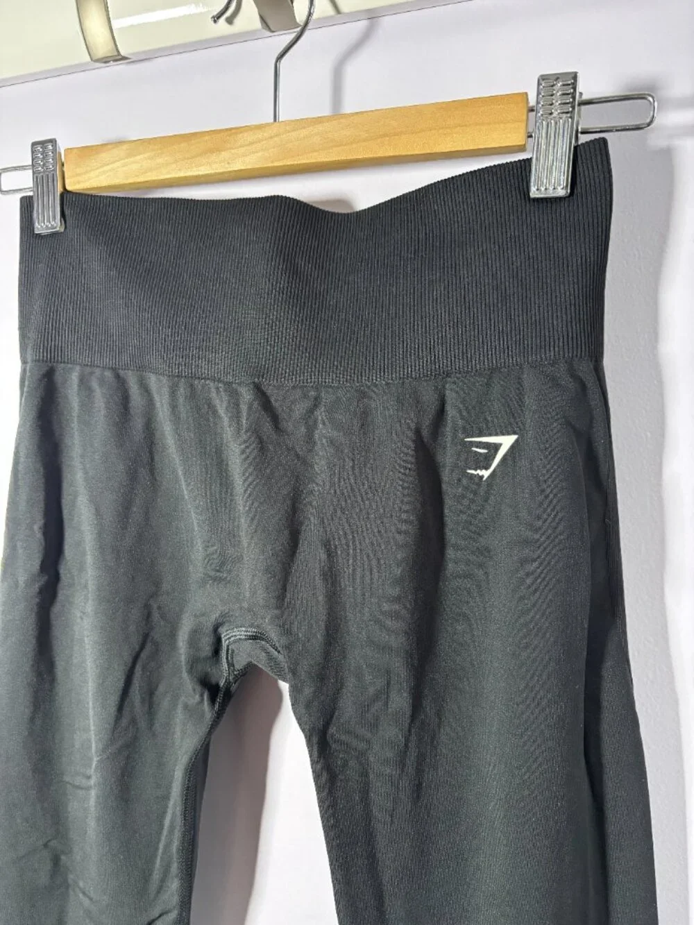 Gymshark Leggings NEW size Small - Picture 2 of 5